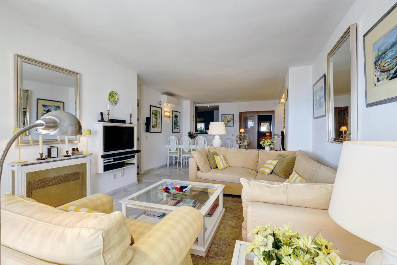Apartment - Car Included Estepona Eksteriør billede